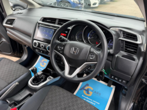 2015 Honda Jazz 1.3 I-Vtec Se Euro 6 (s/s) 5dr in Black — image 3