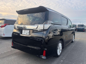 2016 Toyota Vellfire 2.5 Z A Edition 5dr 7 Seats in Black — image 2