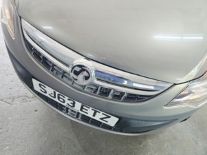2013 Vauxhall Corsa 1.2 16v Sxi in Brown — image 3