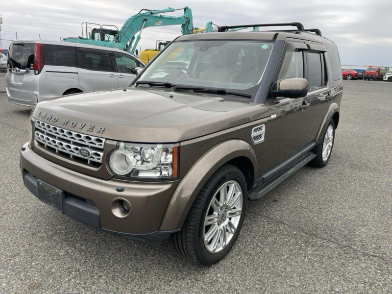 2011 Land Rover Discovery 4 5.0 V8 Se Automatic 7 Seater in Bronze — image 1