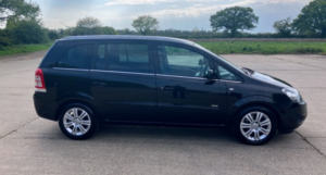 2012 Vauxhall Zafira 1.7 Cdti Ecoflex Design in Black — image 3