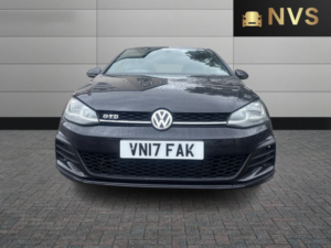 2017 Volkswagen Golf 2.0 Tdi Bluemotion Tech Gtd in Black — image 2