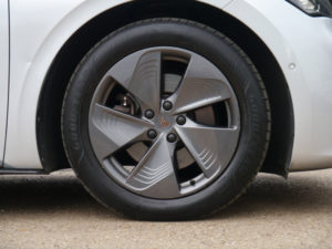 2022 Cupra Born 58kwh V1 Hatchback 5dr Electric Auto (204 Ps) in Silver — image 5
