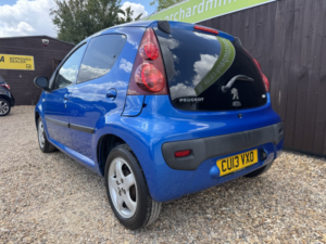 2013 Peugeot 107 1.0 12v Allure in Blue — image 4