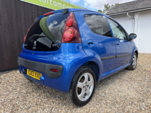 2013 Peugeot 107 1.0 12v Allure in Blue — image 6
