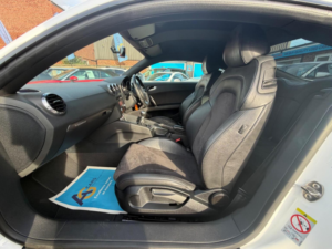 2013 Audi Tt 2.0 Tdi Sport Quattro Euro 5 3dr in White — image 4