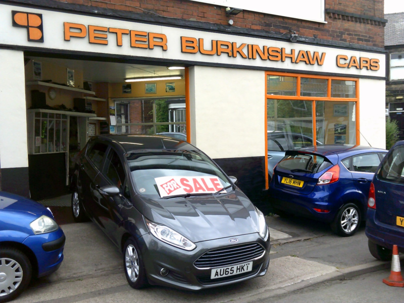2015 Ford Fiesta 1.3 Zetec in Grey — image 1