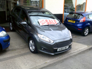 2015 Ford Fiesta 1.3 Zetec in Grey — image 3