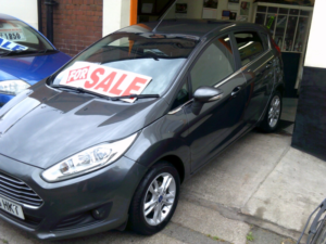 2015 Ford Fiesta 1.3 Zetec in Grey — image 4