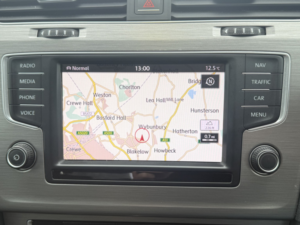 2016 Volkswagen Golf 2.0 Tdi Bluemotion Tech Match Edition in Grey — image 5