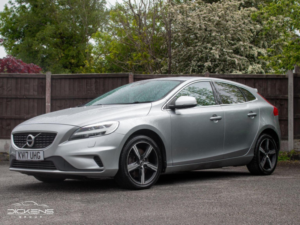 2017 Volvo V40 2.0 D3 R-Design Nav Plus Euro 6 (s/s) 5dr in Silver — image 3