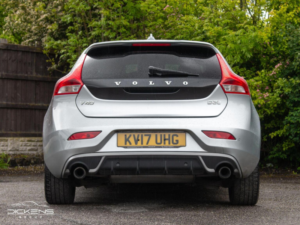 2017 Volvo V40 2.0 D3 R-Design Nav Plus Euro 6 (s/s) 5dr in Silver — image 6