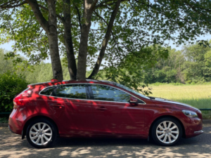 2015 Volvo V40 2.0 D2 Se Lux Nav Euro 6 (s/s) 5dr in Red — image 5