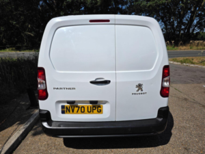 2021 Peugeot Partner 1.5 Bluehdi 1000 Professional Standard Panel Van Swb Euro 6 5dr in White — image 4