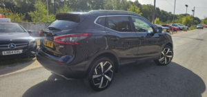 2017 Nissan Qashqai 1.6 Dci Tekna in Black — image 3