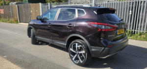 2017 Nissan Qashqai 1.6 Dci Tekna in Black — image 5