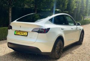 2024 Tesla Model Y (dual Motor) Long Range Auto 4wde 5dr in White — image 3