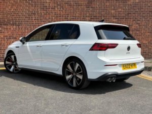 2022 Volkswagen Golf 2.0 Tdi Gtd DSG Euro 6 (s/s) 5dr in White — image 3