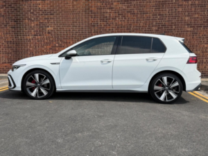 2022 Volkswagen Golf 2.0 Tdi Gtd DSG Euro 6 (s/s) 5dr in White — image 4