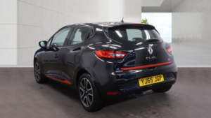 2015 Renault Clio 0.9 Dynamique Nav Tce 90 Black 5dr Low Tax+satnav+cruise in Black — image 2