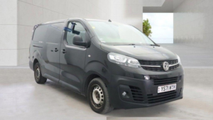 2021 Vauxhall Vivaro 2.0 Turbo D 3100 Dynamic L2 H1 Euro 6 (s/s) 6dr in Black — image 5