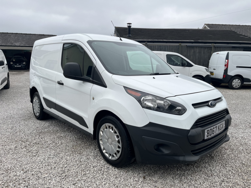 2017 Ford Transit Connect 1.5 Tdci 220 in White — image 1