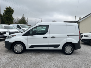 2017 Ford Transit Connect 1.5 Tdci 220 in White — image 5