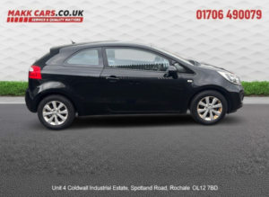 2015 Kia Rio 1.3 Vr7 in Black — image 2