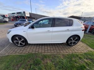 2017 Peugeot 308 1.2 Puretech Gt Line Euro 6 (s/s) 5dr in White — image 5
