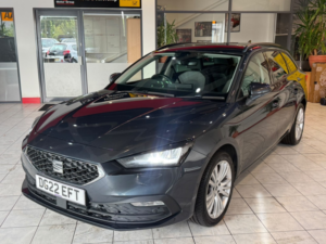 2022 SEAT Leon 1.0 Etsi Mhev Se Dynamic in Grey — image 5
