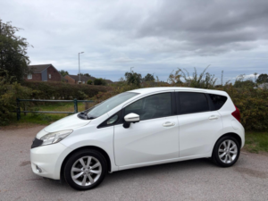 2014 Nissan Note 1.2 Dig-S Tekna Euro 5 (s/s) 5dr in White — image 4