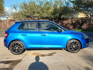 2019 Skoda Fabia 1.0 Fabia Colour Edition Mpi 5dr in Blue — image 3