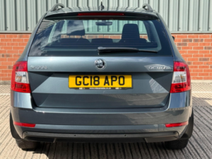 2018 Skoda Octavia 1.6 Tdi Se Technology Euro 6 (s/s) 5dr in Grey — image 5