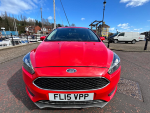 2015 Ford Focus 1.0 T Ecoboost Zetec in Red — image 3