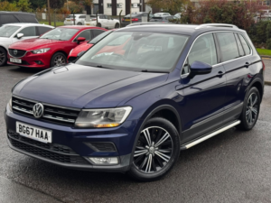 2017 Volkswagen Tiguan 2.0 Tdi Se Navigation in Blue — image 3