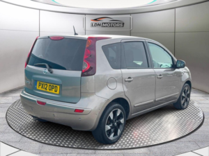 2012 Nissan Note 1.6 16v N-Tec+ Auto Euro 5 5dr in Beige — image 6