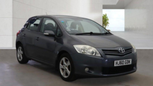 2010 Toyota Auris 1.33 Dual Vvt-I Tr Euro 4 (s/s) 5dr in Grey — image 2