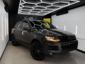 2012 Volkswagen Touareg 3.0 Tdi V6 Bluemotion Tech Se in Grey — image 4