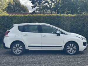 2014 Peugeot 3008 1.6 Hdi Active in White — image 4