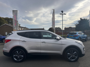 2014 Hyundai Santa Fe 2.2 Crdi Premium Se SUV 5dr Diesel Auto 4WD Euro 5 (7 Seat) (194 Bhp) in Silver — image 2