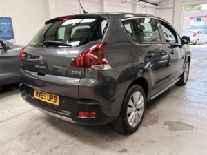 2015 Peugeot 3008 1.6 Bluehdi Active in Grey — image 4