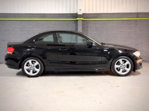 2012 BMW 1 Series 2.0 120i Se Euro 5 (s/s) 2dr in Black — image 4