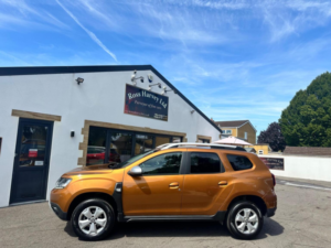 2018 Dacia Duster 1.6 Sce Comfort Euro 6 (s/s) 5dr in Orange — image 3