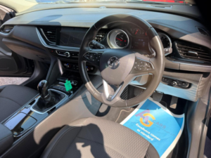 2018 Vauxhall Insignia 1.6 Turbo D Ecotec Blueinjection Tech Line Nav Grand Sport Euro 6 (s/s) 5dr in Blue — image 3