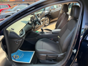 2018 Vauxhall Insignia 1.6 Turbo D Ecotec Blueinjection Tech Line Nav Grand Sport Euro 6 (s/s) 5dr in Blue — image 4