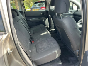 2013 Peugeot 3008 1.6 Hdi Active in Grey — image 6