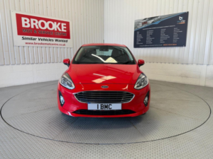 2018 Ford Fiesta 1.1 Ti-Vct Zetec Euro 6 (s/s) 5dr in Red — image 3