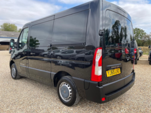 2015 Renault Master Auto Wav Automatic Wheelchair Accessible Vehicle 2.3 Fwd Sl28 Dci 125 Quickshift6 Business in Black — image 3