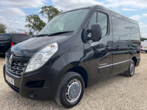 2015 Renault Master Auto Wav Automatic Wheelchair Accessible Vehicle 2.3 Fwd Sl28 Dci 125 Quickshift6 Business in Black — image 4