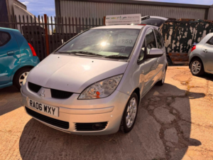 2006 Mitsubishi Colt 1.5 Di-D Cz2 5dr in Silver — image 2